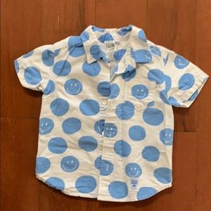 100% cotton 2T smiley face button down shirt